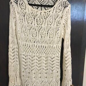 Ladies White Crocheted Top/ Sweater Size Medium
